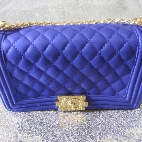 Pattern Handbags - Picture 3 of 6